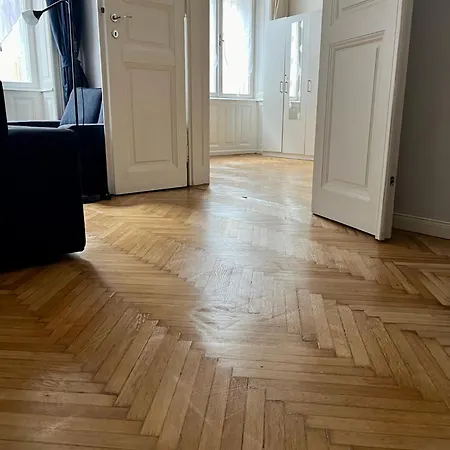 Rakoczi Apartament *